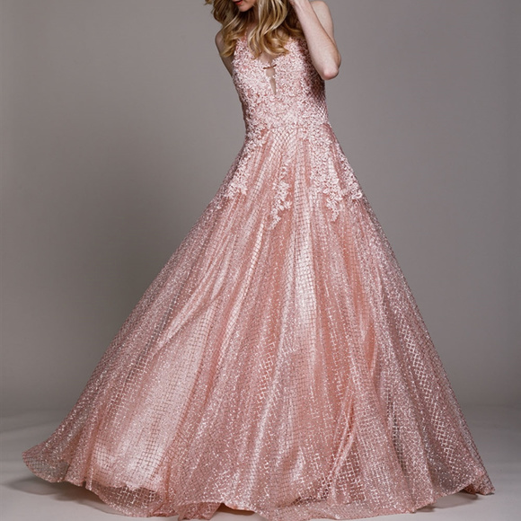 amelia couture Dresses & Skirts - Blush Sleeveless Bridesmaid Long Dress